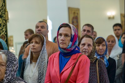 Митрополит Игнатий совершил Божественную литургию в соборном храме святителя Спиридона Тримифунтского г. Саратова