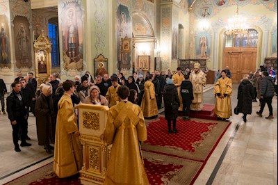 Митрополит Игнатий совершил всенощное бдение в Покровском соборе г. Саратова
