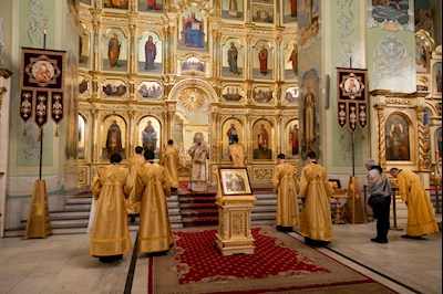 Митрополит Игнатий совершил всенощное бдение в Покровском соборе г. Саратова