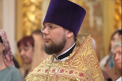 Митрополит Игнатий совершил Божественную литургию в Свято-Троицком кафедральном соборе г. Саратова