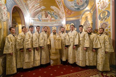 Митрополит Игнатий совершил ночное рождественское богослужение