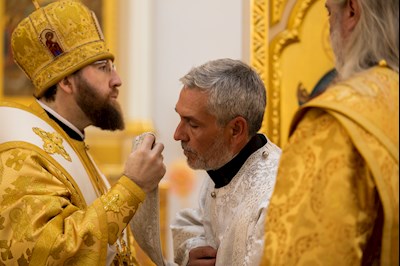 Митрополит Игнатий совершил Божественную литургию в университетском храме святых равноапостольных Мефодия и Кирилла