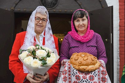 Архиереи Саратовской митрополии совершили Божественную литургию в соборном храме святого благоверного князя Александра Невского г. Ртищево