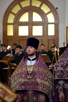 Литургия Преждеосвященных Даров в Свято-Алексиевском женском монастыре г. Саратова