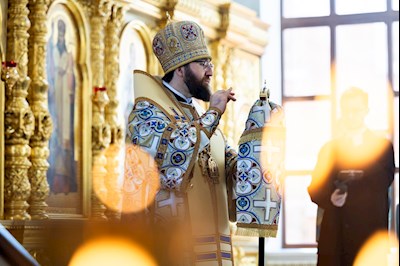 Митрополит Игнатий совершил Божественную литургию в храме в честь Казанской иконы Божией Матери г.Саратова