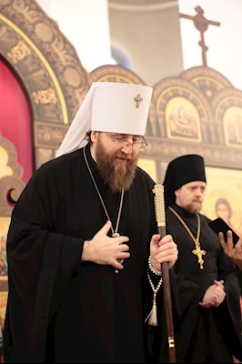 Всенощное бдение в Петропавловском храме г. Саратова