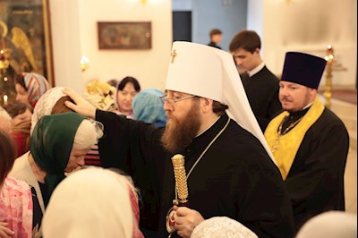 Всенощное бдение в Петропавловском храме г. Саратова