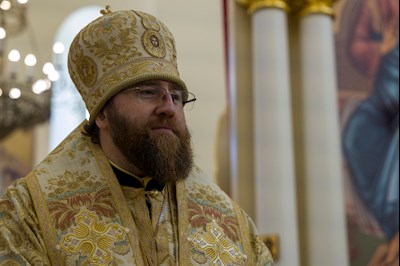 Митрополит Игнатий совершил Божественную литургию в соборном храме святителя Спиридона Тримифунтского г. Саратова