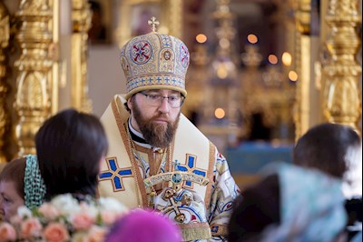 Митрополит Игнатий совершил Божественную литургию в храме в честь Казанской иконы Божией Матери г.Саратова