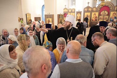 Всенощное бдение в Петропавловском храме г. Саратова