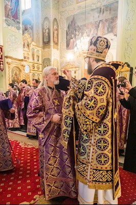 Митрополит Игнатий совершил всенощное бдение в Покровском соборе г. Саратова