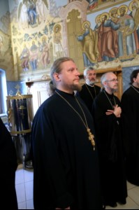 Крещальная литургия в Свято-Троицком соборе Саратова