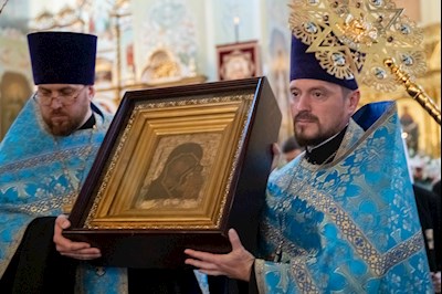Завершилось трехдневное пребывание в Саратове чудотворной Казанской иконы Божией Матери
