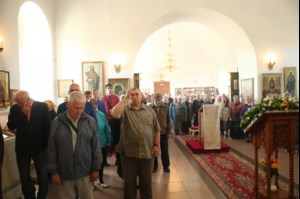 Божественная литургия в храме во имя Архангела Михаила с. Михайловка Саратовского района