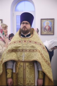 Божественная литургия в храме святителя Иоанна Златоуста в п. Зональный г.Саратова