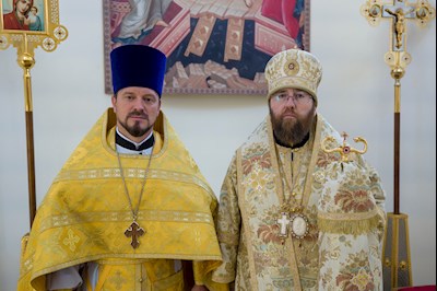 Митрополит Игнатий совершил Божественную литургию в соборном храме святителя Спиридона Тримифунтского г. Саратова