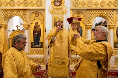 Митрополит Игнатий совершил Божественную литургию в университетском храме святых равноапостольных Мефодия и Кирилла