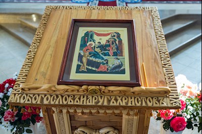 Митрополит Игнатий совершил Божественную литургию в храме святого апостола и евангелиста Иоанна Богослова с. Казанла Базарно-Карабулакского района