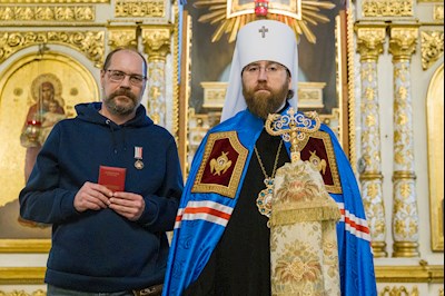 Митрополит Игнатий совершил Божественную литургию в Духосошественском соборе г. Саратова