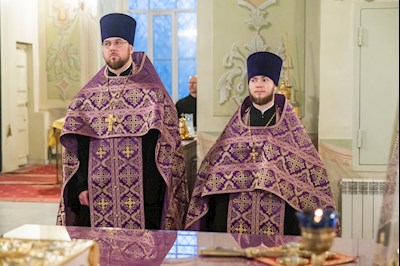 Митрополит Игнатий совершил всенощное бдение в Покровском соборе г. Саратова