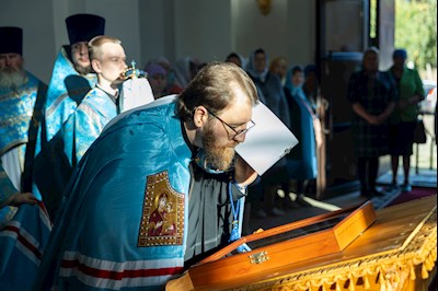 Митрополит Игнатий совершил Божественную литургию в храме святого апостола и евангелиста Иоанна Богослова с. Казанла Базарно-Карабулакского района