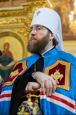 Митрополит Игнатий совершил Божественную литургию в Покровском соборе г. Саратова