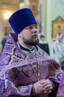 Митрополит Игнатий совершил Божественную литургию в Покровском соборе г. Саратова