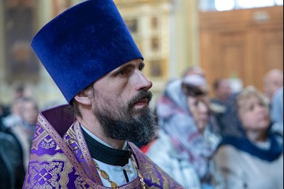 Митрополит Игнатий совершил Божественную литургию в Покровском соборе г. Саратова