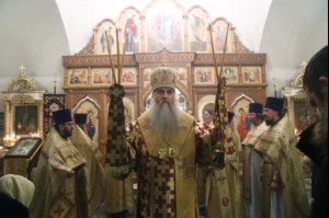 Божественная литургия в храме во имя святителя и чудотворца Николая на Елшанском кладбище г. Саратова