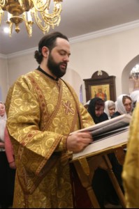 Божественная литургия в храме в честь иконы Божией Матери «Скоропослушница» г. Шиханы Вольского района