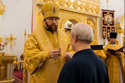 Митрополит Игнатий совершил Божественную литургию в университетском храме святых равноапостольных Мефодия и Кирилла