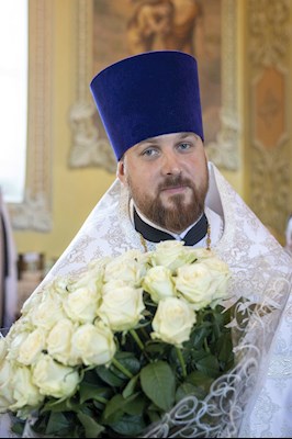 Митрополит Игнатий совершил Божественную литургию в Покровском соборе г. Саратова
