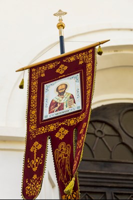 Митрополит Игнатий совершил Божественную литургию в Духосошественском соборе г. Саратова