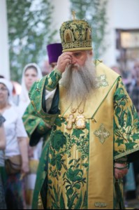 Божественная литургия и Великая вечерня в Свято-Троицком соборе Вольска