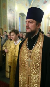 Митрополит Лонгин совершил Великую Рождественскую вечерню