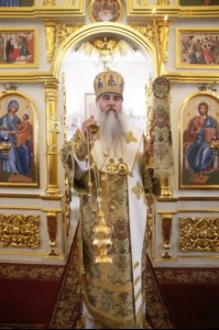 Божественная литургия в храме святителей Василия Великого, Григория Богослова, Иоанна Златоуста г.Саратова