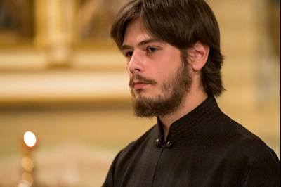 Митрополит Игнатий совершил ночную Божественную литургию в Покровском соборе г. Саратова