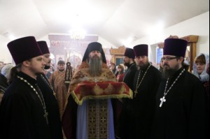Божественная литургия в храме во имя священномученика Космы Саратовского