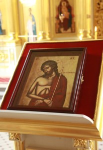 Богослужение Царских часов на Архиерейском подворье — храме во имя святого апостола и евангелиста Иоанна Богослова
