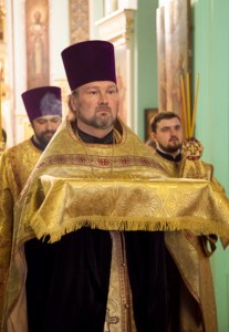 Всенощное бдение в храме в честь Сошествия Святого Духа города Саратова