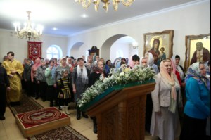 Божественная литургия в храме в честь иконы Божией Матери «Скоропослушница» г.Шиханы Вольского района