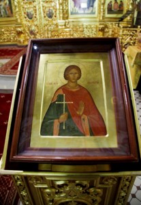 Божественная литургия и новогодний молебен в Свято-Троицком кафедральном соборе города Саратова