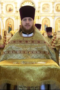 Божественная литургия в храме во имя Всех Святых, в земле Российской просиявших г. Саратова