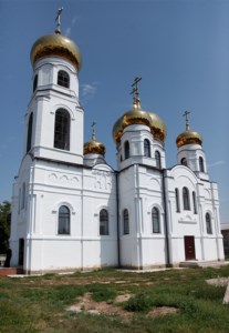 Архипастырская поездка в Пугачевский и Ивантеевский районы