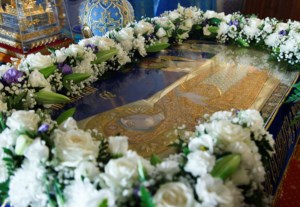 Всенощное бдение с чином Погребения Божией Матери в Свято-Троицком кафедральном соборе г. Саратова