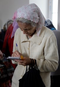 Прихожане строящегося храма святых Адриана и Наталии молитвенно отметили день памяти святых