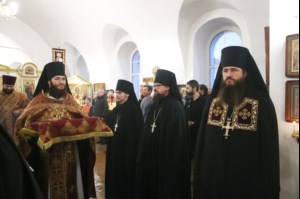 Божественная литургия в Спасо-Преображенском мужском монастыре г.Саратова