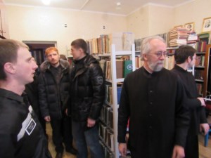 Студенты семинарии посетили исправительную колонию №10 г. Саратова