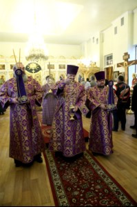 Всенощное бдение на Архиерейском подворье – храме во имя преподобного Серафима Саровского г.Саратова