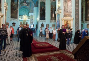 Всенощное бдение в храме в честь Сошествия Святого Духа г.Саратова